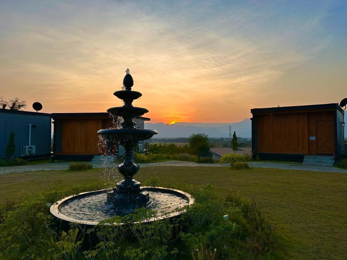 The Sunnery Ville Lom Kao Exterior foto
